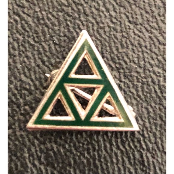 Tridelta Sorority Pins - Stars & Crescent Badge and Green/Silver New Member Pin - Picture 5 of 6